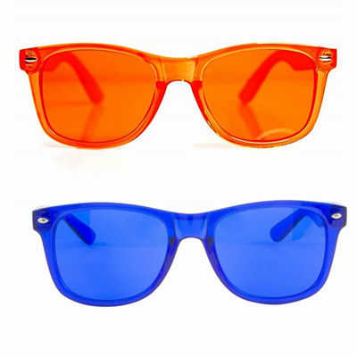 Gli occhiali da sole d'amplificazione di colore dell'umore Anti-UV400 colorano i vetri dell'occhio di terapia