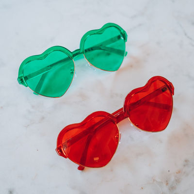 Gli occhiali da sole d'avanguardia dei nuovi di progettazioni di Sunglass parasoli unisex di modo hanno modellato le donne